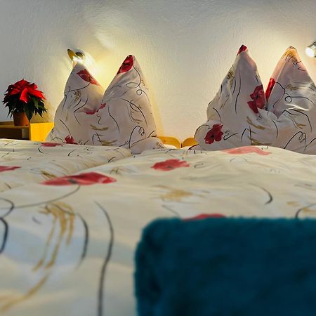 Penzion Familia Antol ลิฟตอฟสกีมิคูลาช ภายนอก รูปภาพ